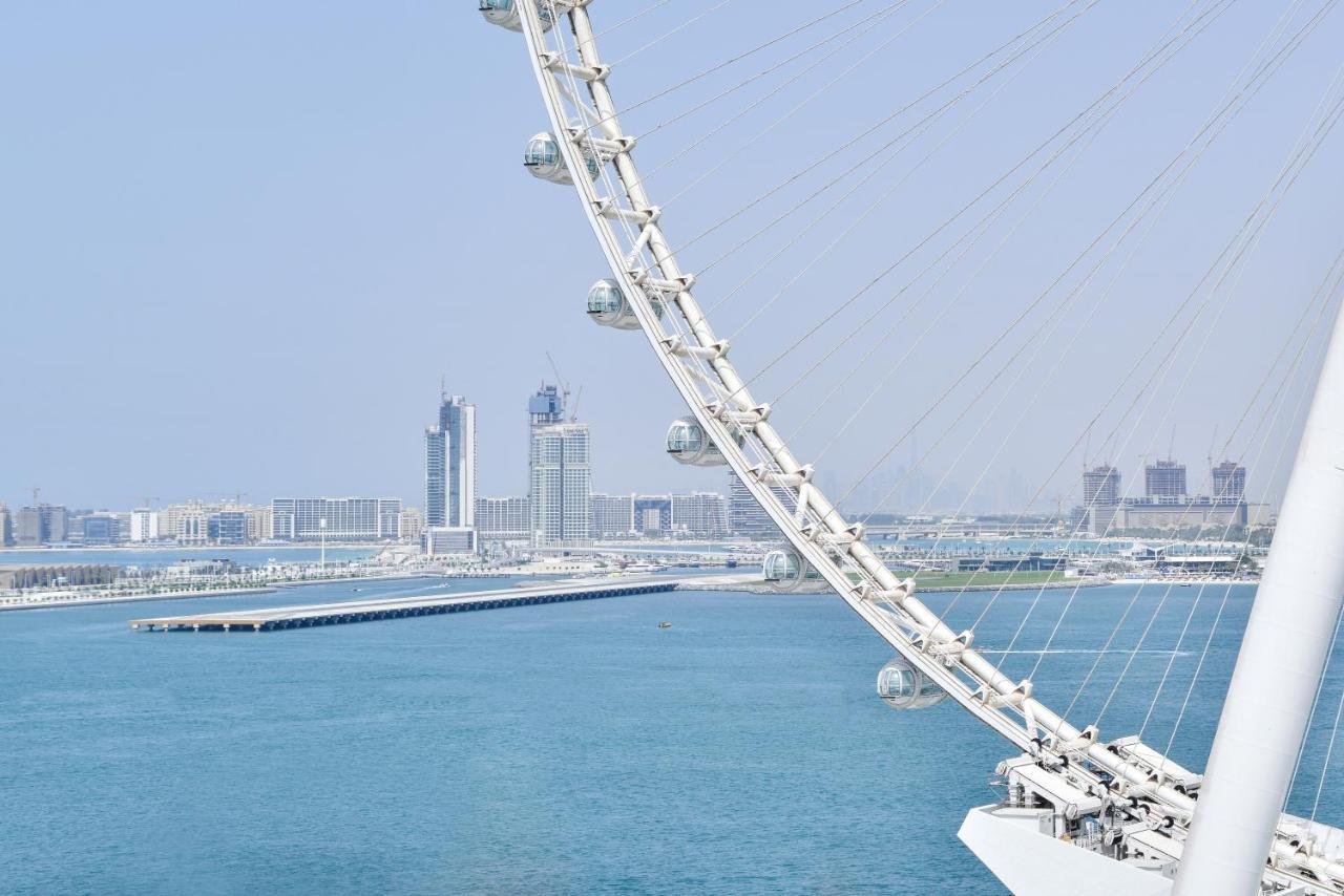 Spectacular 3 Bedroom Condo With Maids Room Facing The Dubai Eye Exterior photo