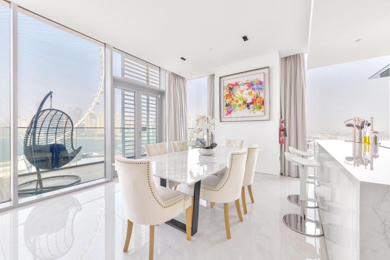 Spectacular 3 Bedroom Condo With Maids Room Facing The Dubai Eye Exterior photo
