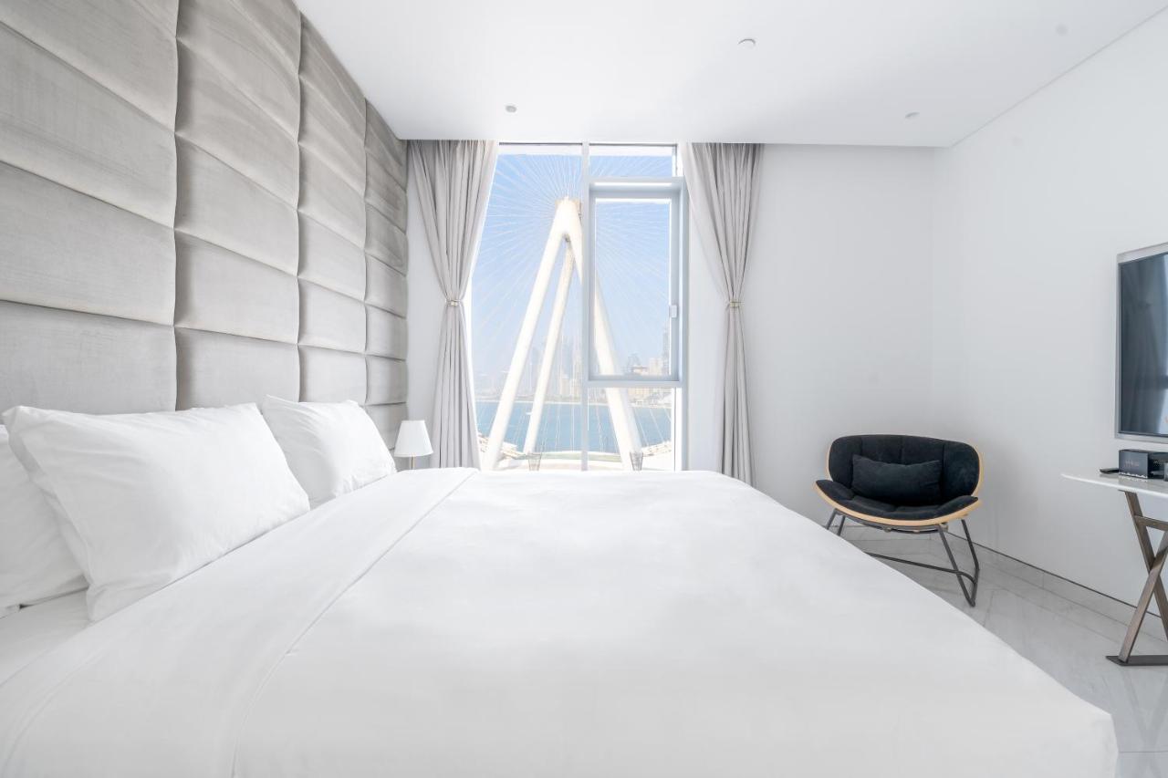 Spectacular 3 Bedroom Condo With Maids Room Facing The Dubai Eye Exterior photo